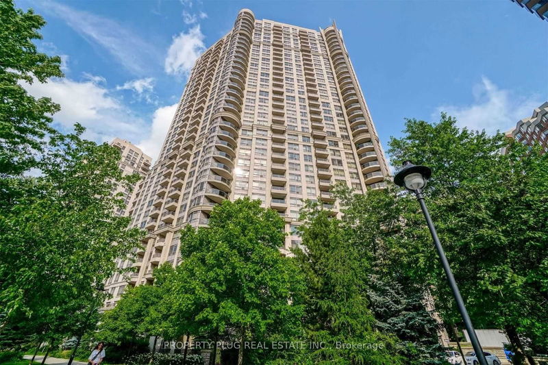home for lease on 710-310 Burnhamthorpe Road