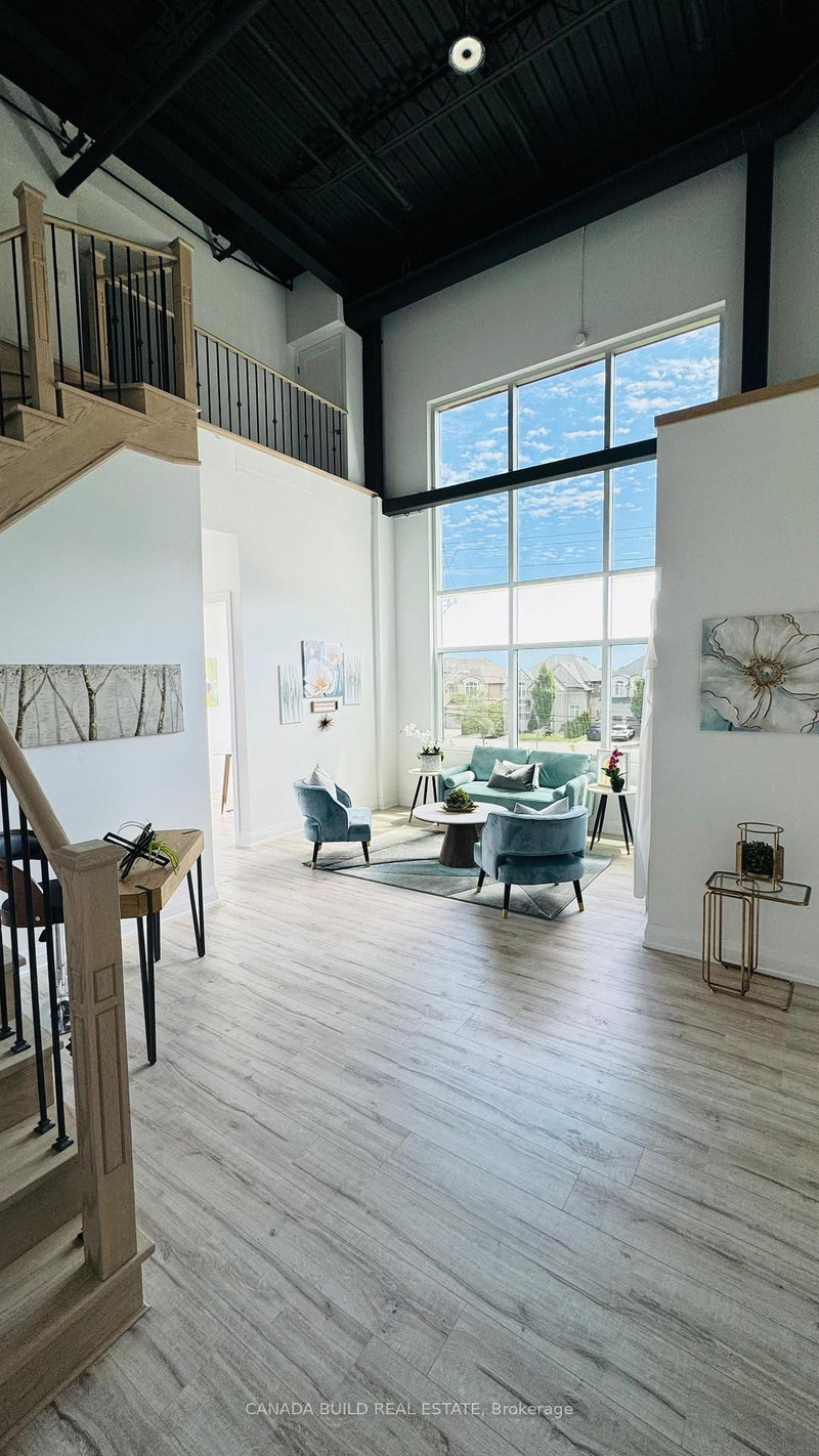 204 - 3495 Rebecca St, Oakville, L6L 6X9 | Image 3