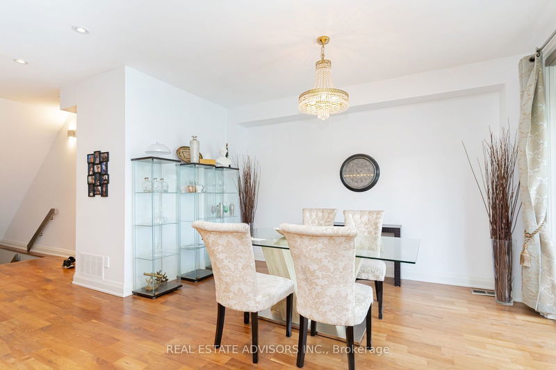 39 Burrows Ave  Toronto, M9B 4W8 | Image 10