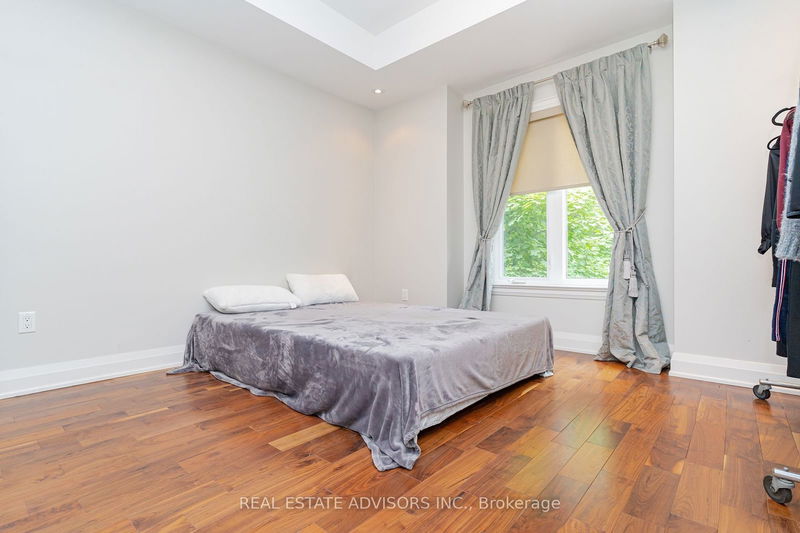 39 Burrows Ave  Toronto, M9B 4W8 | Image 23