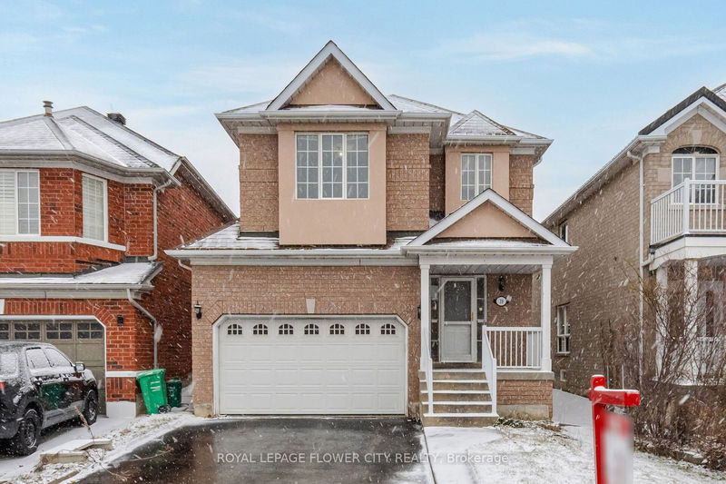 home for lease on 39 Culture Crescent
