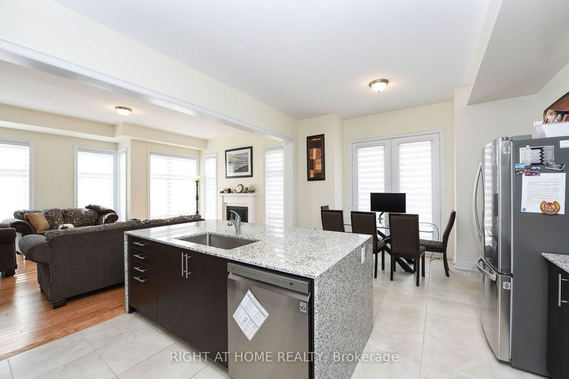 2417 Edward Leaver Tr  Oakville, L6M 4G3 | Image 7