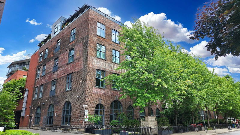home for sale on 206-363 Sorauren Avenue