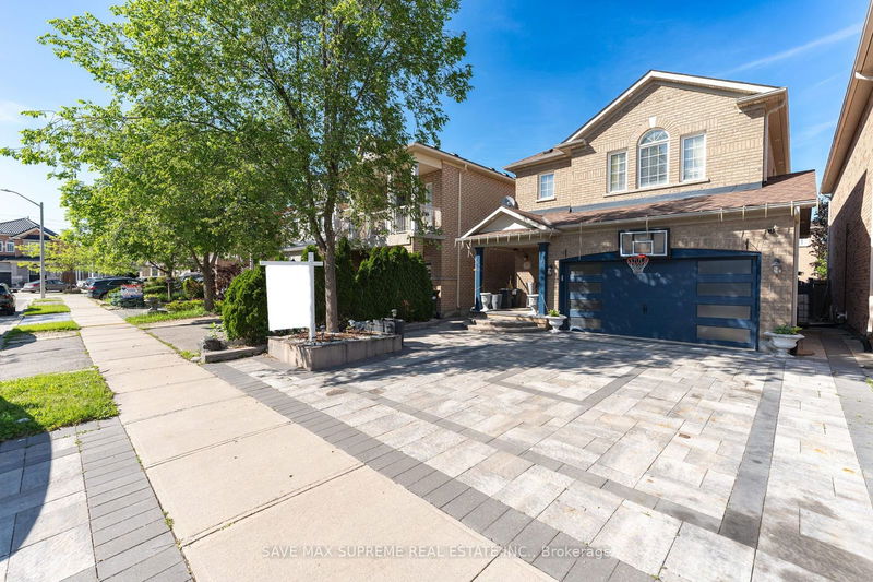 27 Savita Rd  Brampton, L7A 3V1 | Image 2