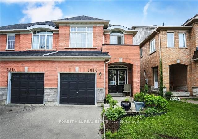 home for lease on 5816 Raftsman Cove Drive