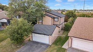 2545 Folkway Dr  Mississauga, L5L 2J9 | Image 3