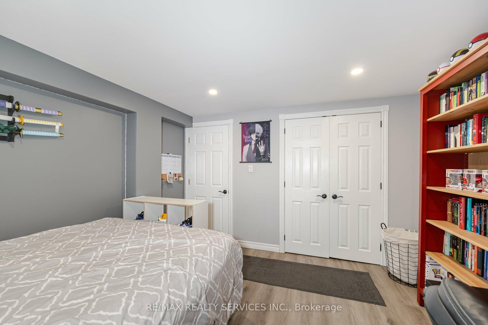 Listing Image 22