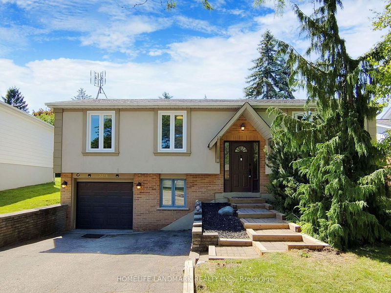 home for sale on 2221 Buttonbush Crescent