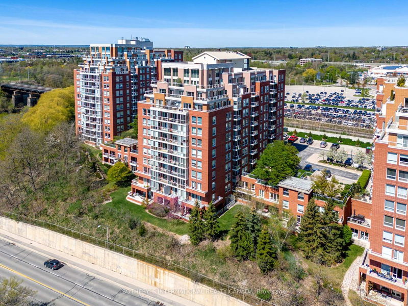  704 - 50 Old Mill Rd  Oakville, L6J 7W1 | Image 4