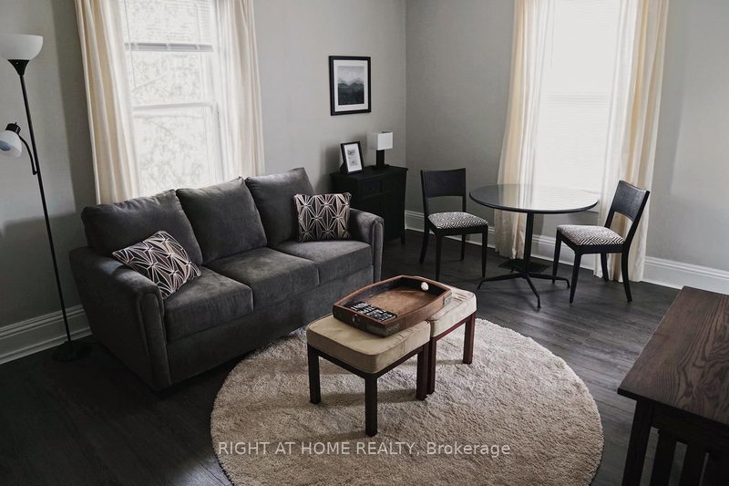 APT 1 - 164 Trafalgar Rd, Oakville, L6J 3G6 | Image 2