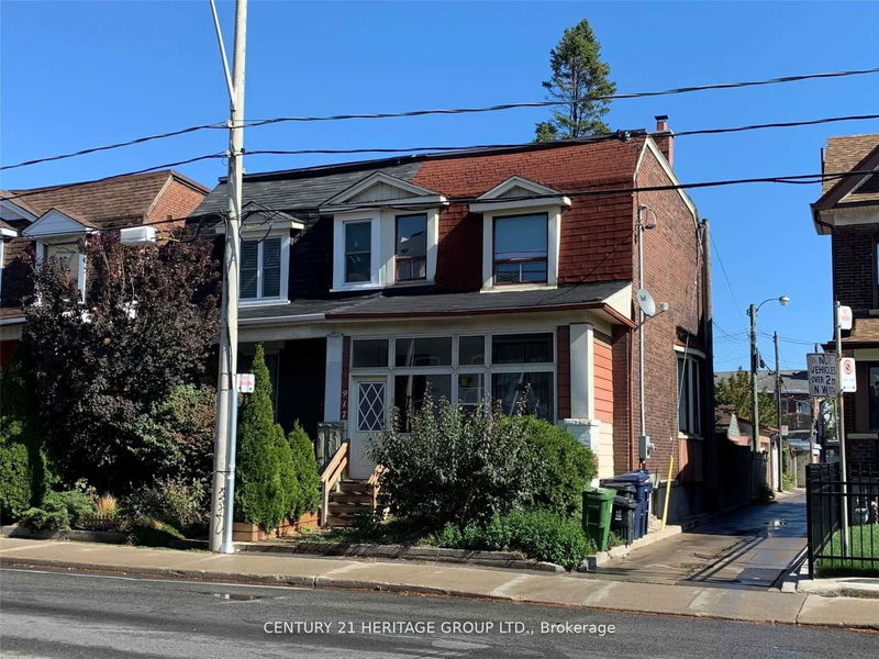 home for sale on 917 Lansdowne Avenue