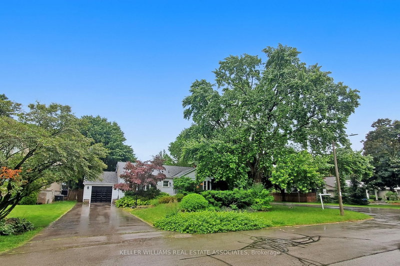 Main - 925 Kingsway Dr, Burlington, L7T 3J1 | Image 2