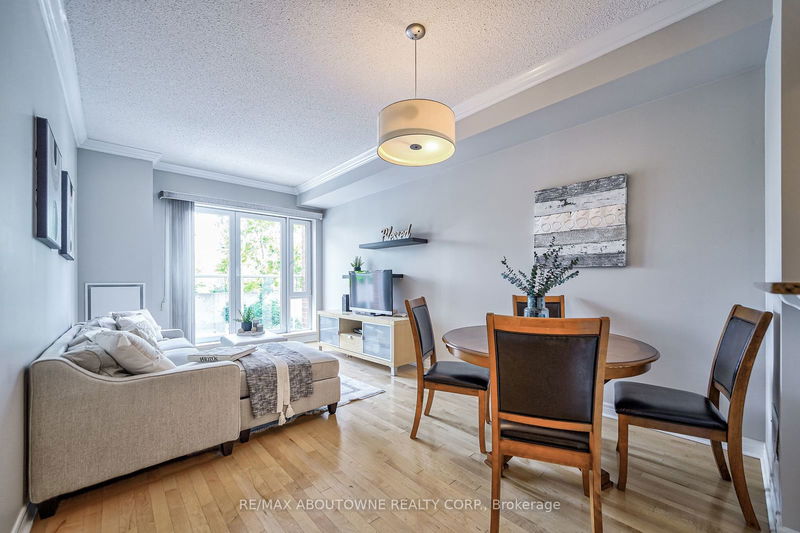  204 - 40 Old Mill Rd  Oakville, L6J 7W2 | Image 14