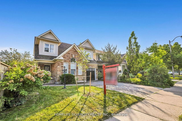 4 Napa Valley Crescent