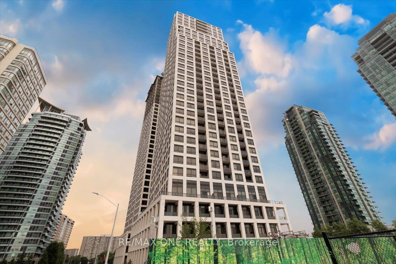 home for lease on 1904-36 Elm Drive W
