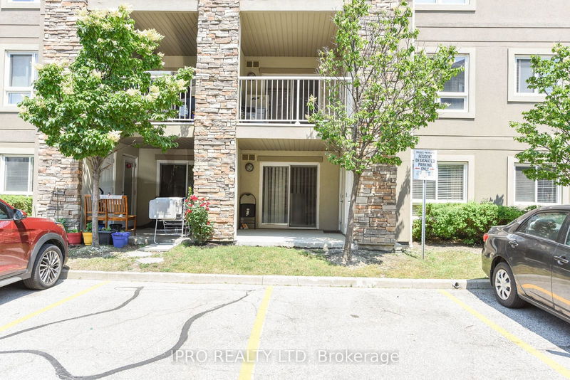  2111 - 6 Dayspring Circ  Brampton, L6P 2Z6 | Image 1