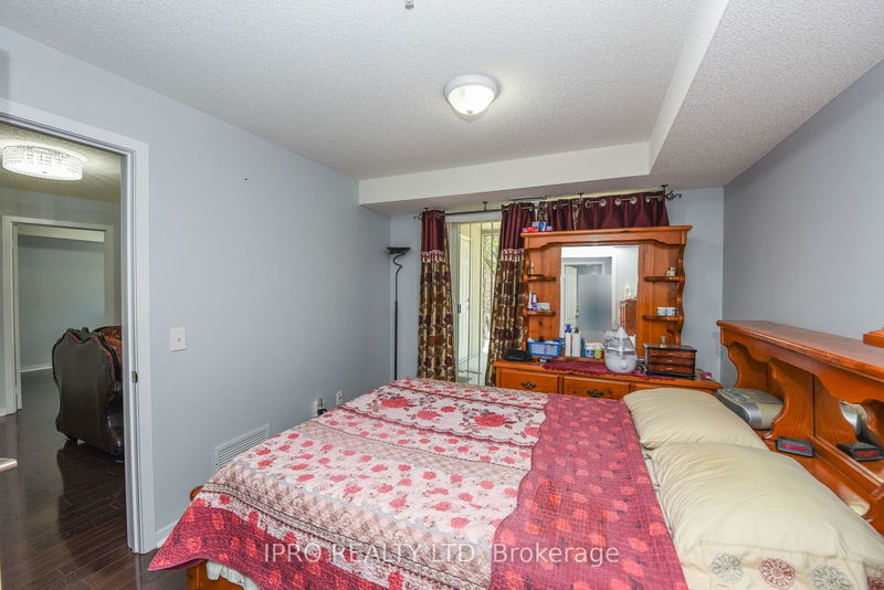  2111 - 6 Dayspring Circ  Brampton, L6P 2Z6 | Image 10