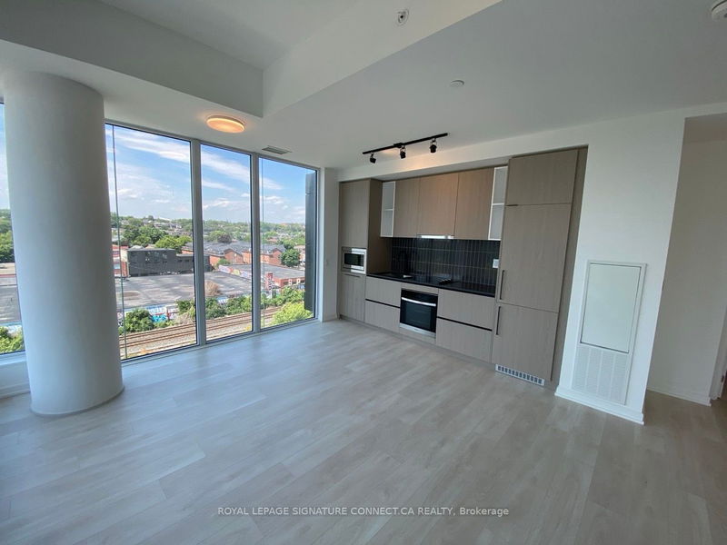 home for lease on 604-1285 Dupont Street