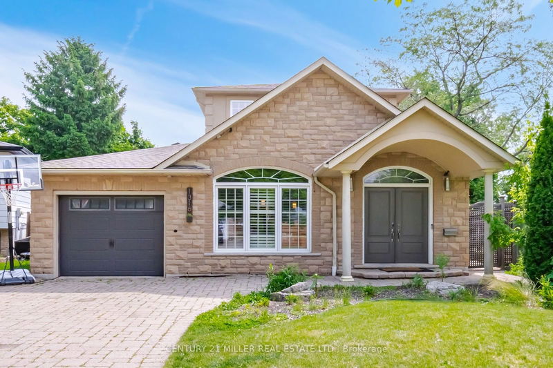 home for lease on 1316 Humphreys Crescent
