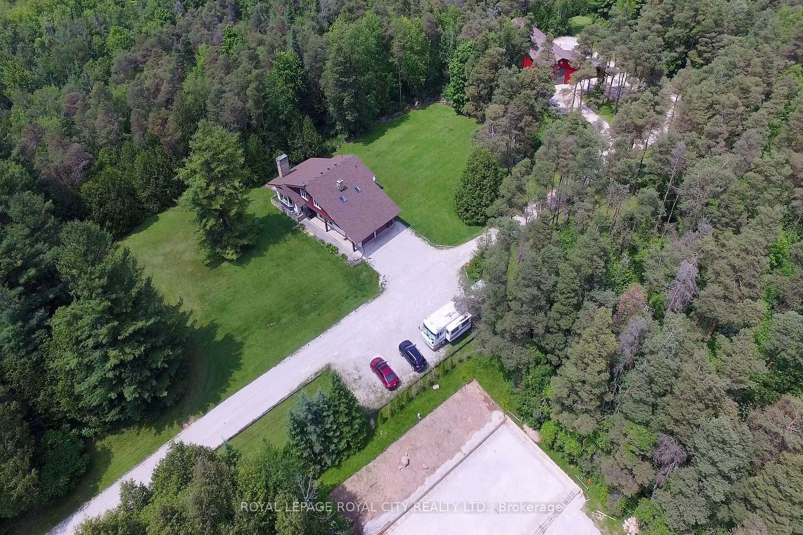 Listing Image 3