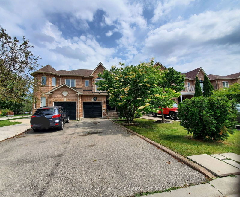 home for lease on 3880 Coachman Circle