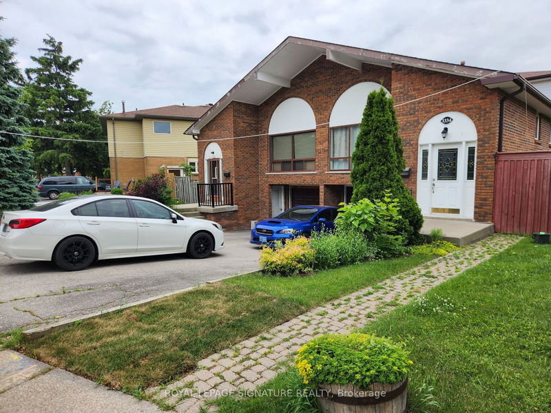 home for lease on 3334 Tallmast Crescent