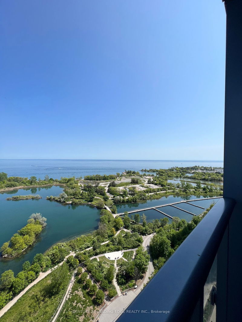home for lease on 2203-59 Annie Craig Drive
