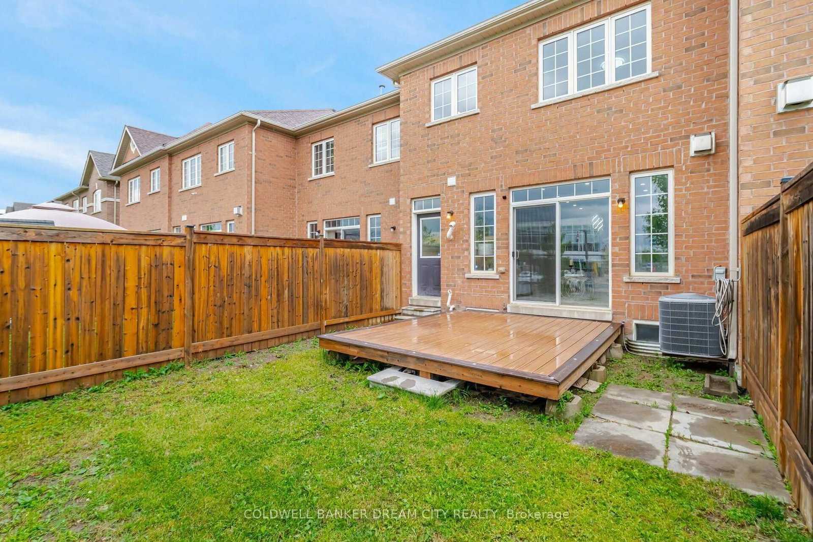 Listing Image 40