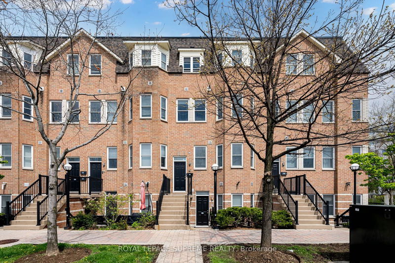 home for lease on 3-760 Lawrence Avenue W