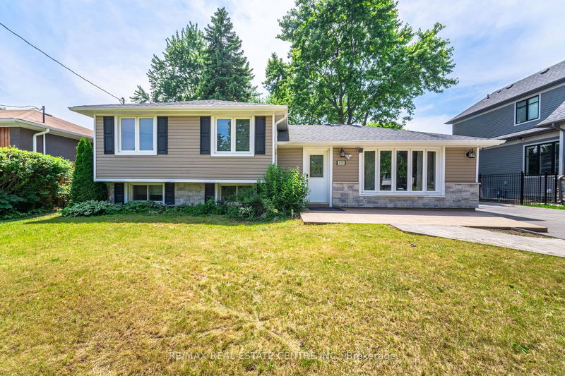 home for sale on 418 Tennyson Drive
