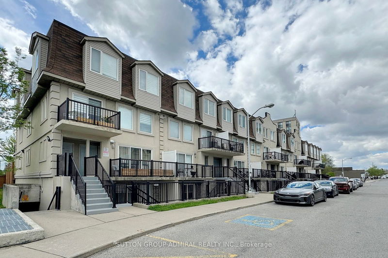 home for sale on 1038-55 George Appleton Way