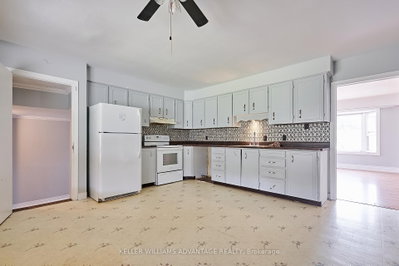 Unit Unit 1 — 9408 Chinguacousy Road — more photos