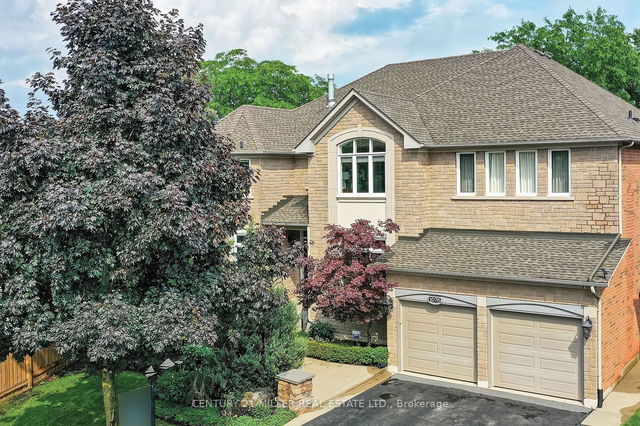 1076 Skyvalley Crescent