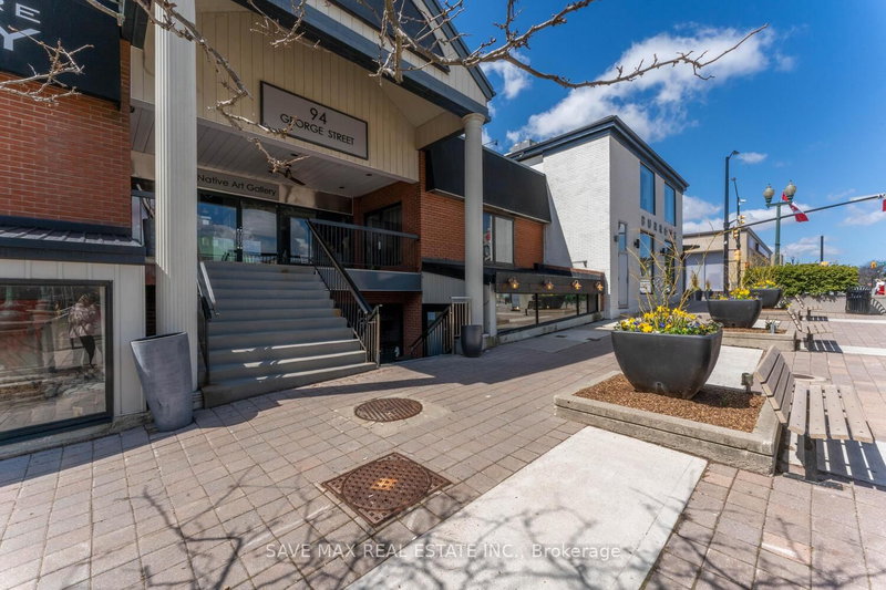 94 George St N, Oakville, L6J 3B7 | Image 2