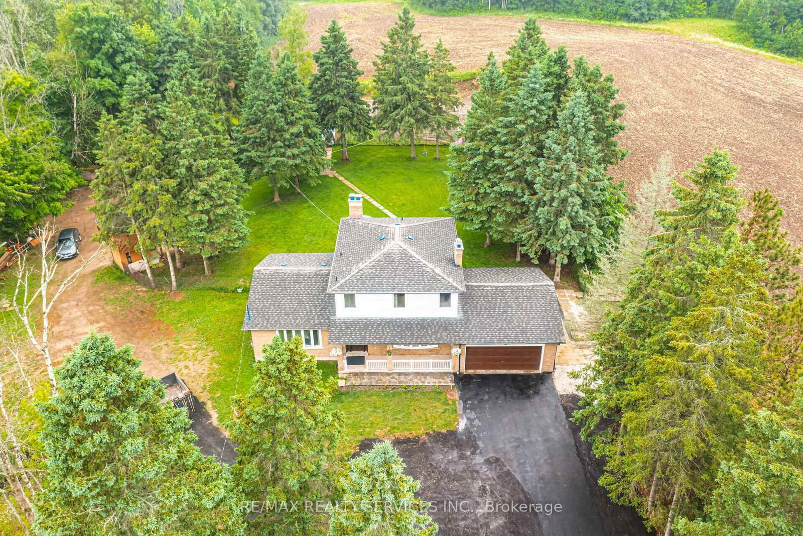 Listing Image 4