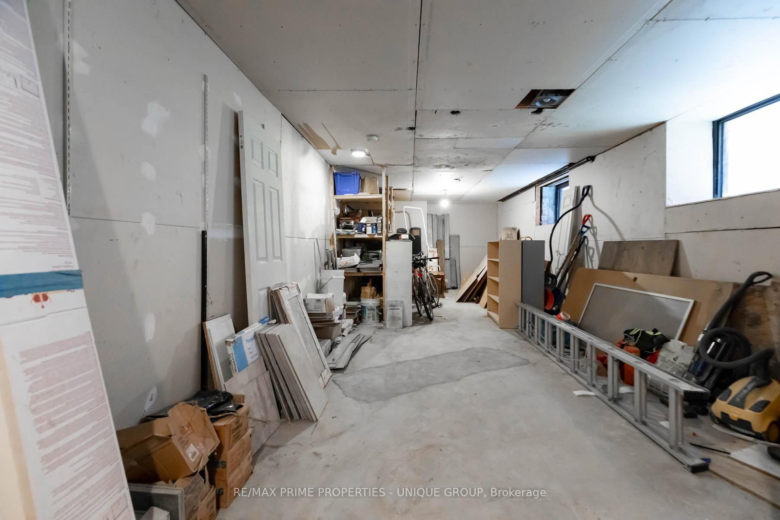 Listing Image 35