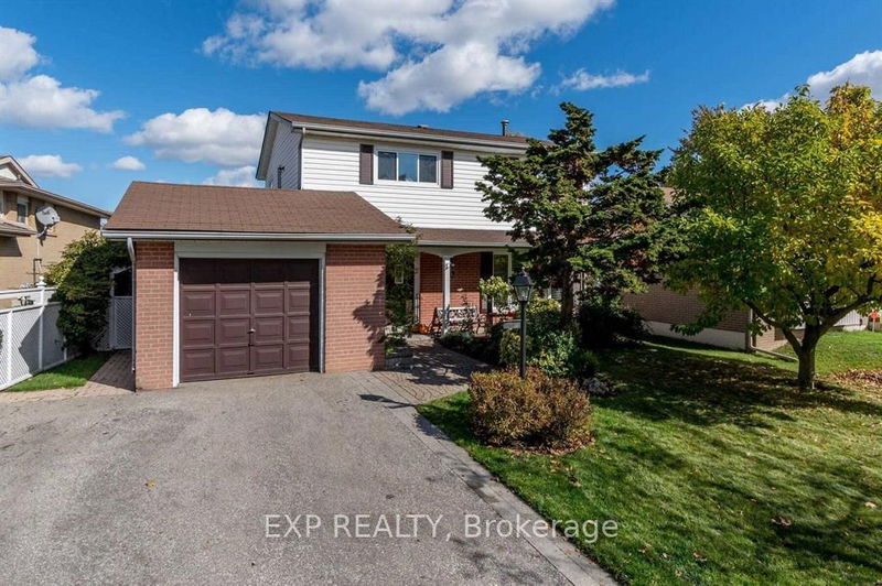 30 Welbeck Dr  Brampton, L6X 2L1 | Image 1