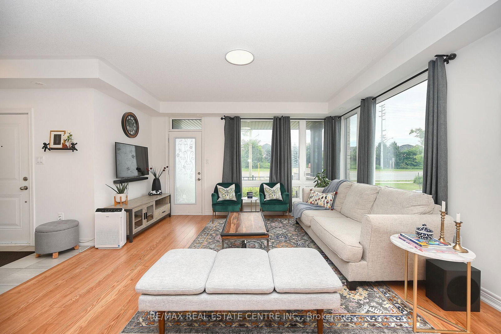Listing Image 20