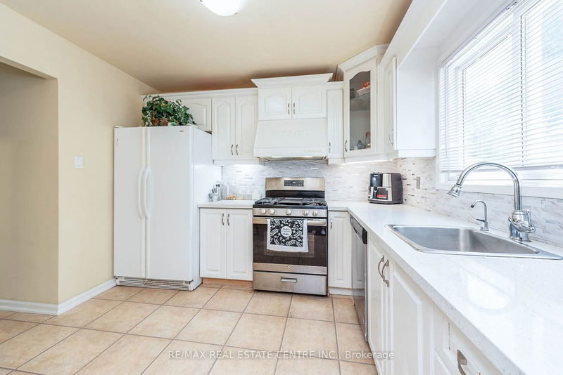 26 Hercules Crt  Brampton, L6S 1X6 | Image 21