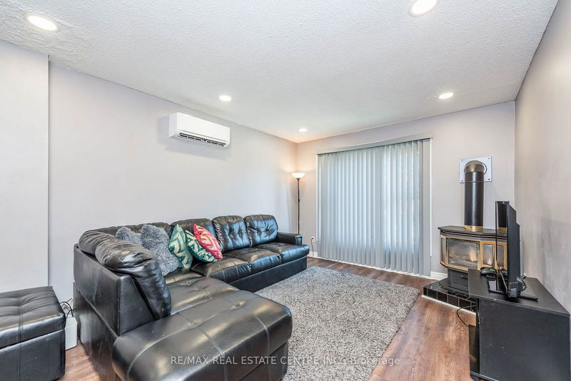 26 Hercules Crt  Brampton, L6S 1X6 | Image 5