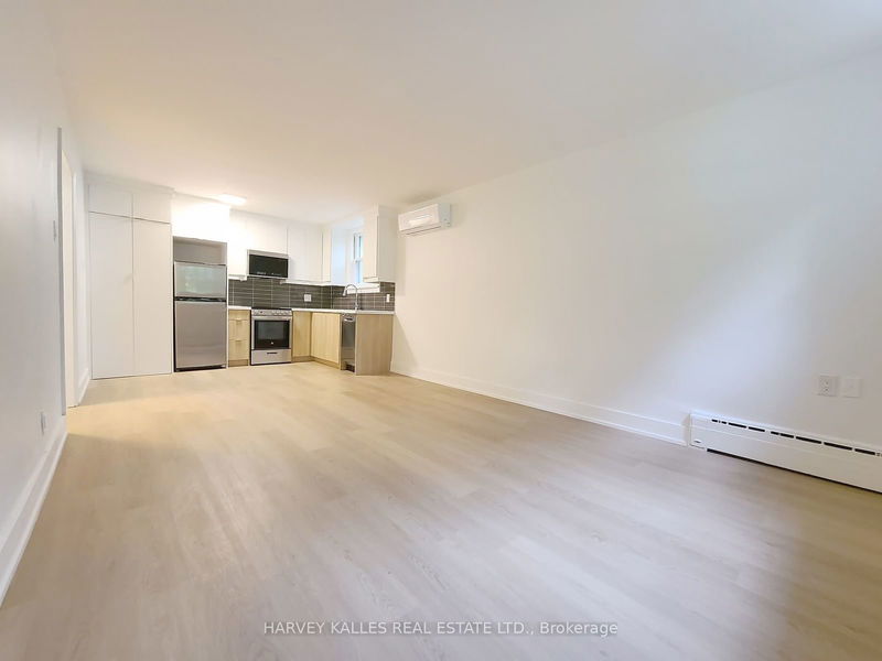 2566 Lake Shore Blvd W Toronto, M8V 1G1 | Image 3