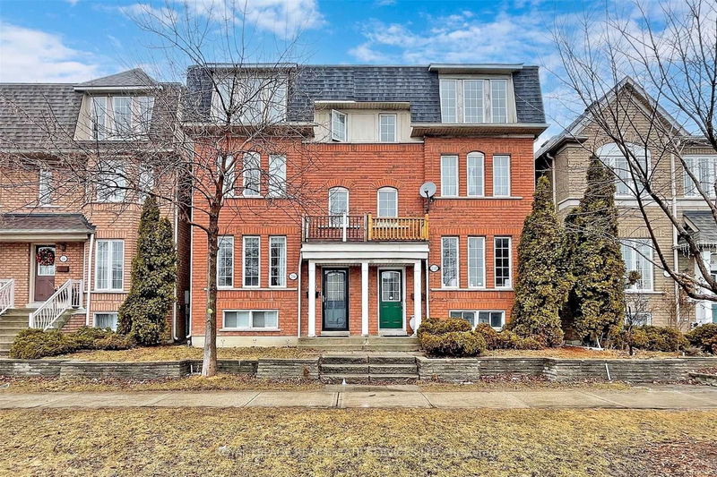 home for lease on L-2162 St Clair Avenue W