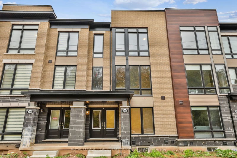 home for lease on 2491 Badger Crescent