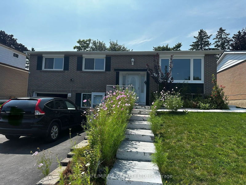 home for lease on 213 Mcmurchy Avenue S