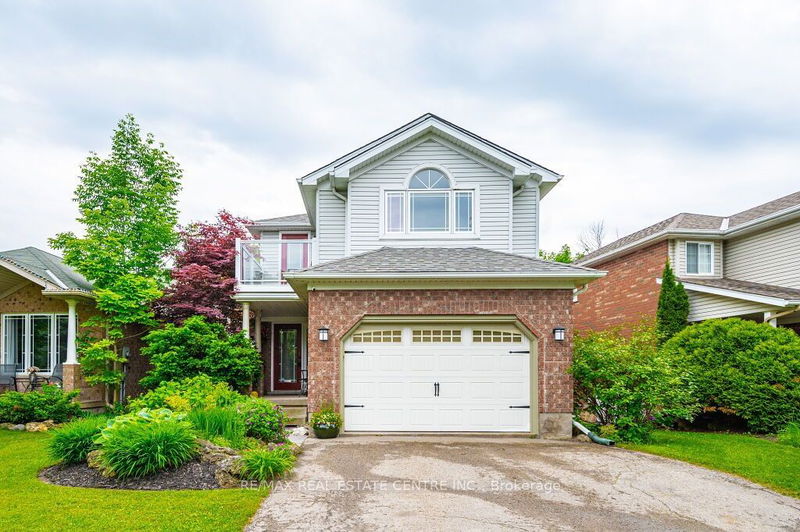 home for sale on 10 Colbourne Crescent