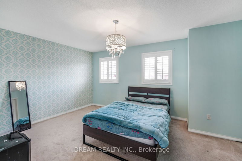 36 Flurry Circ E Brampton, L6X 0S8 | Image 19