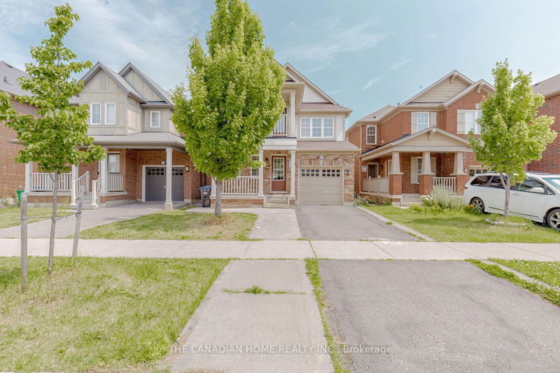 home for lease on 81 BLEASDALE Avenue