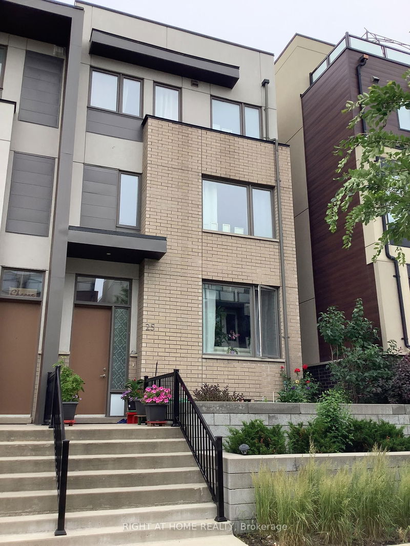 home for lease on 25 Caroline Carpenter Grve