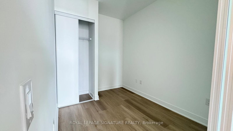 622 - 86 Dundas St E, Mississauga, L5A 1W4 | Image 2