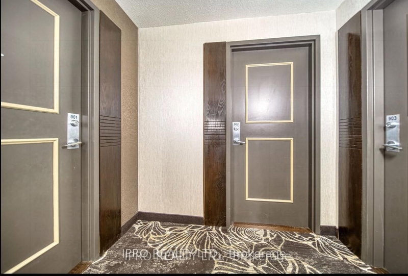 902 - 2365 Central Park Dr, Oakville, L6H 0C7 | Image 3